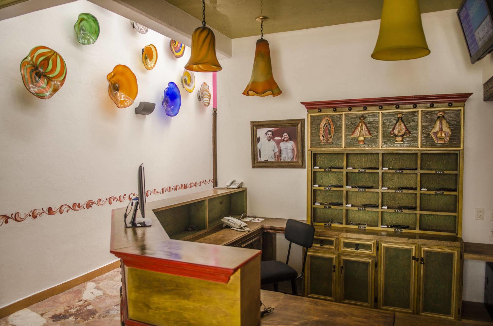 Hotel Oaxaca Inn Centro Екстериор снимка